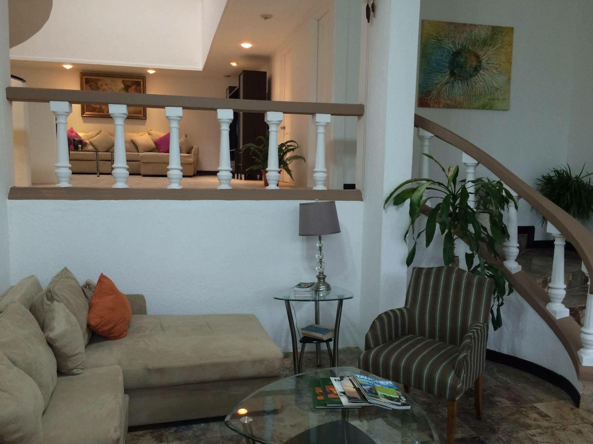 Hotel Dream House Escazu San José Zewnętrze zdjęcie